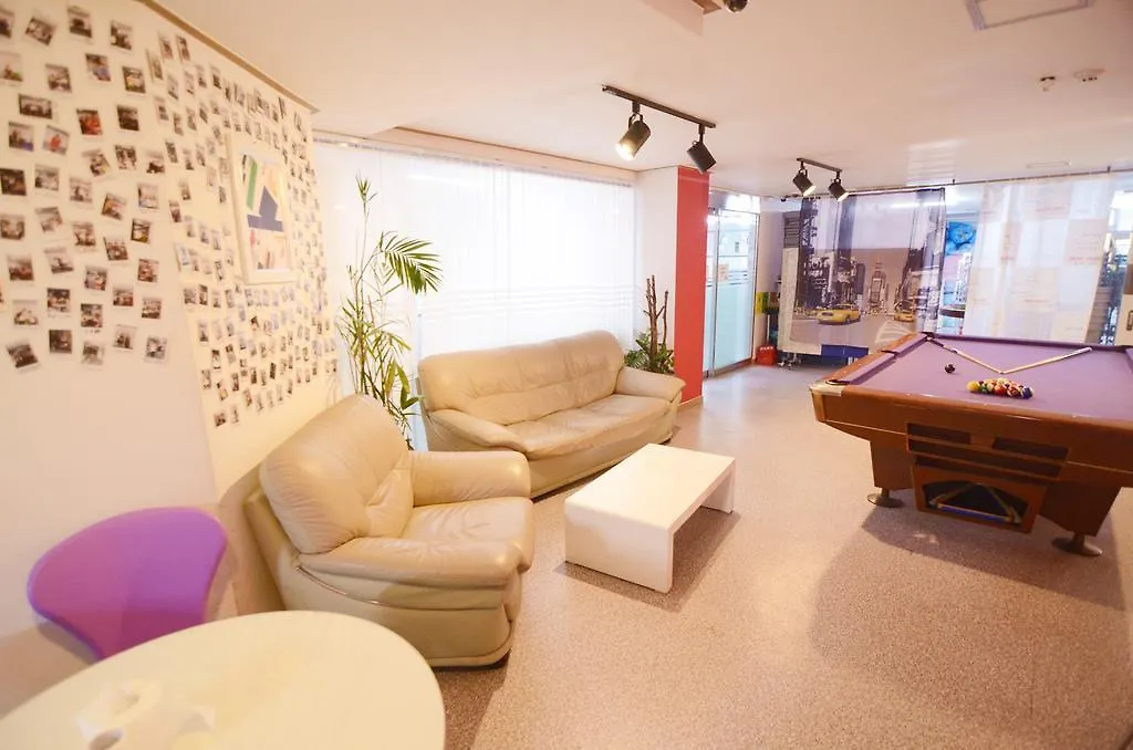 Kimchee Downtown Guesthouse Seoul